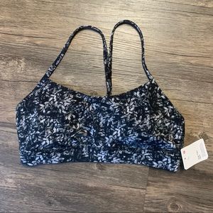 Lululemon Flow Y Bra